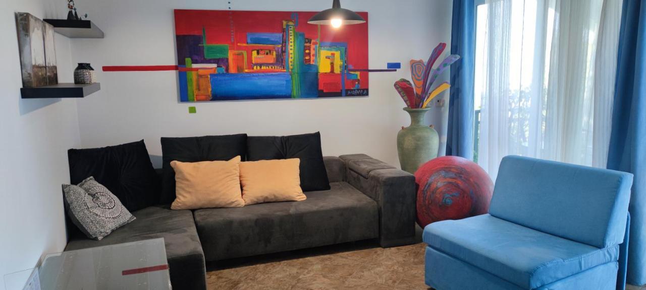 קריקווניצה Art Gallery House With A Small Relaxing Pool מראה חיצוני תמונה