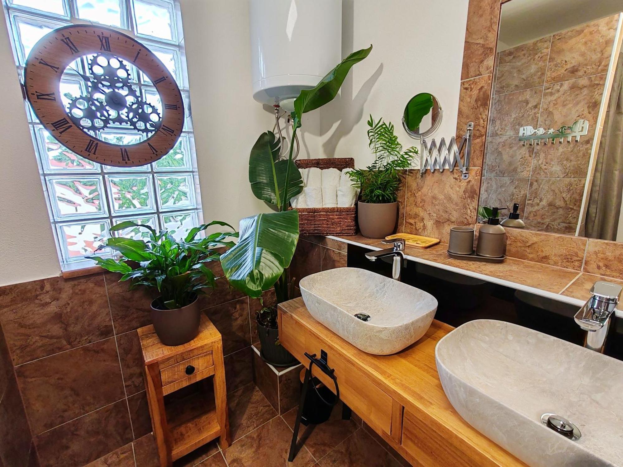 קריקווניצה Art Gallery House With A Small Relaxing Pool מראה חיצוני תמונה